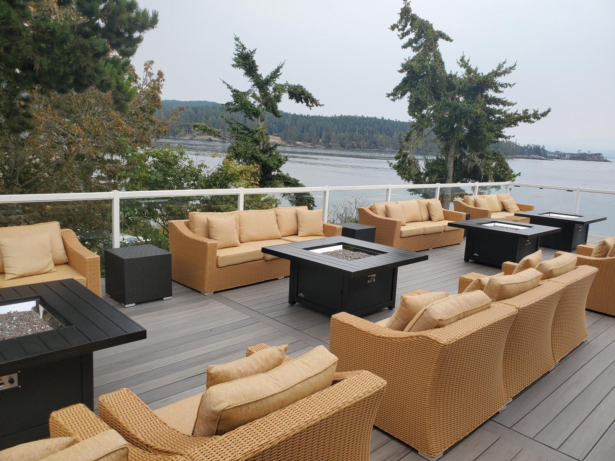 Sooke Harbour House Hotel Bagian luar foto