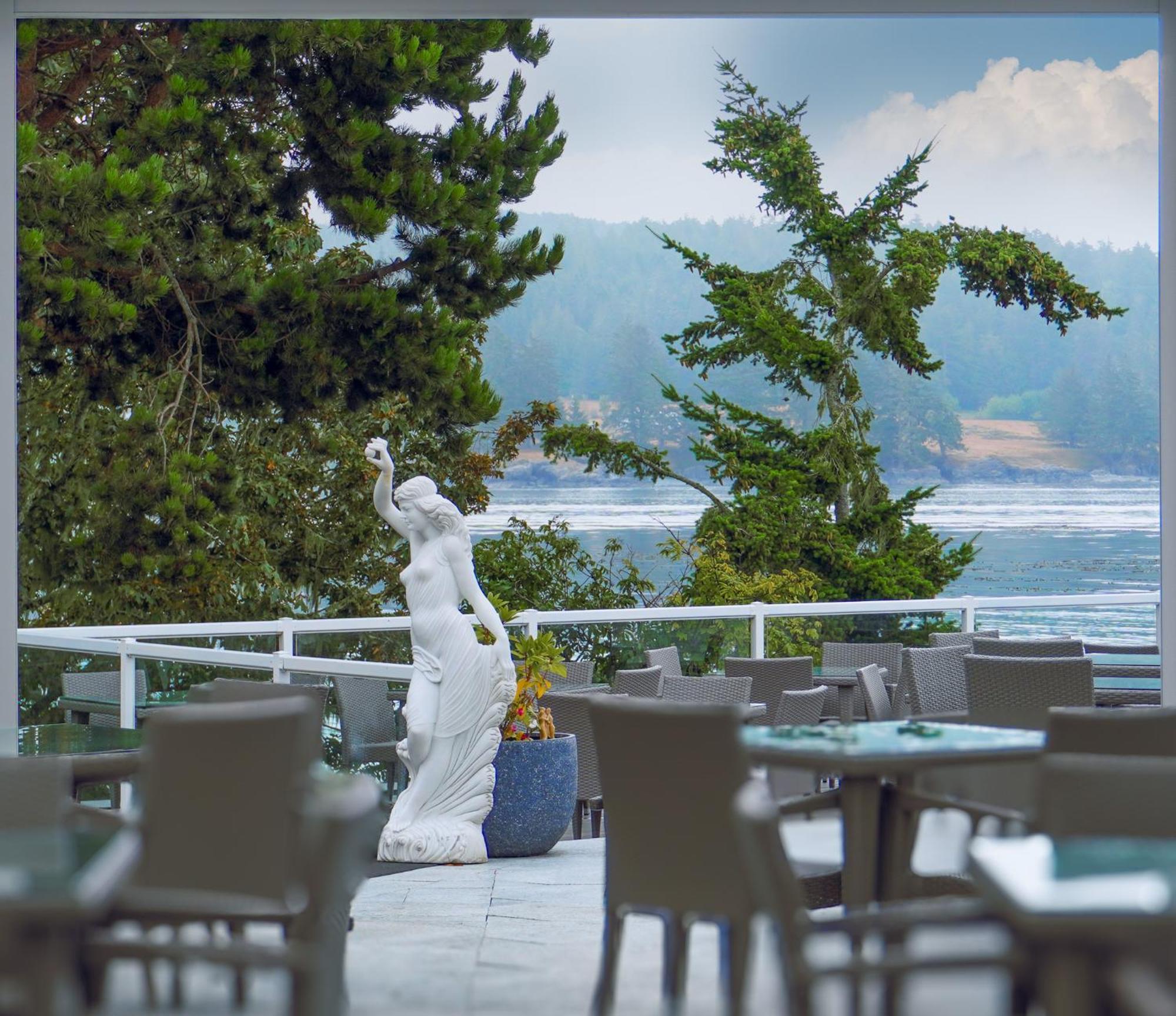 Sooke Harbour House Hotel Bagian luar foto