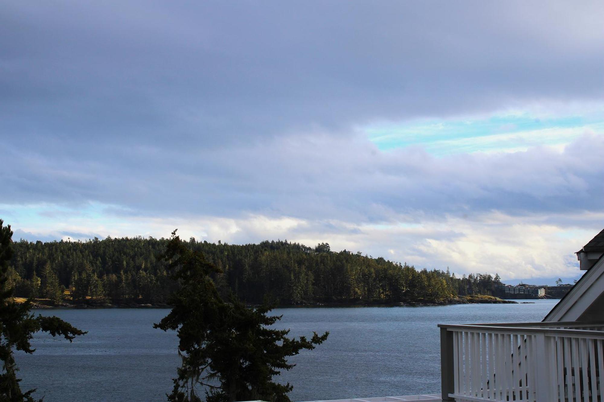 Sooke Harbour House Hotel Bagian luar foto