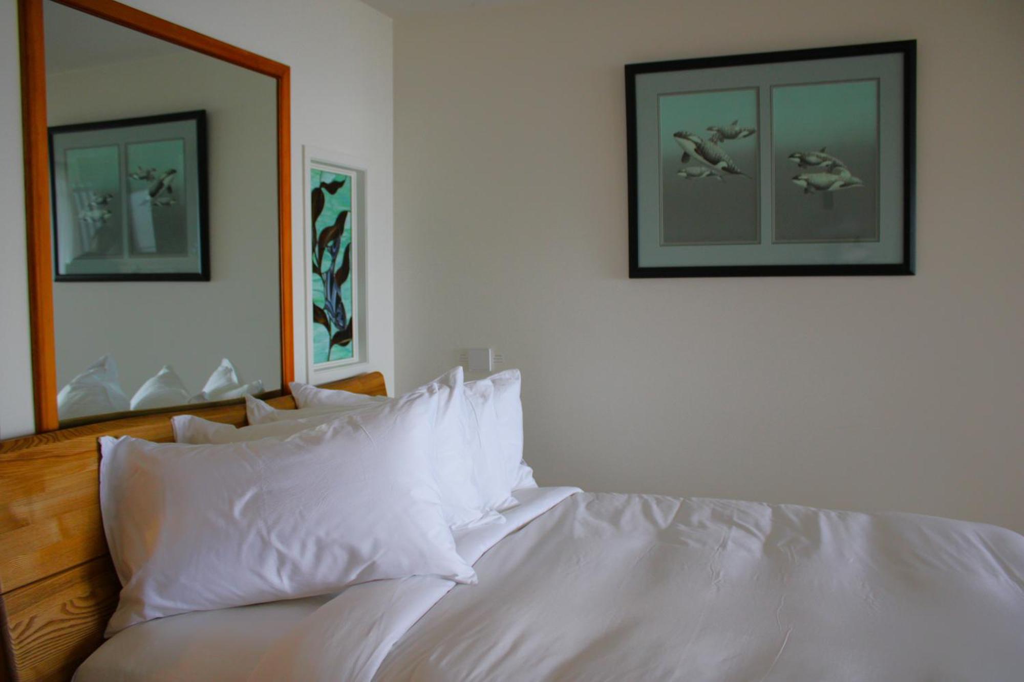 Sooke Harbour House Hotel Bagian luar foto