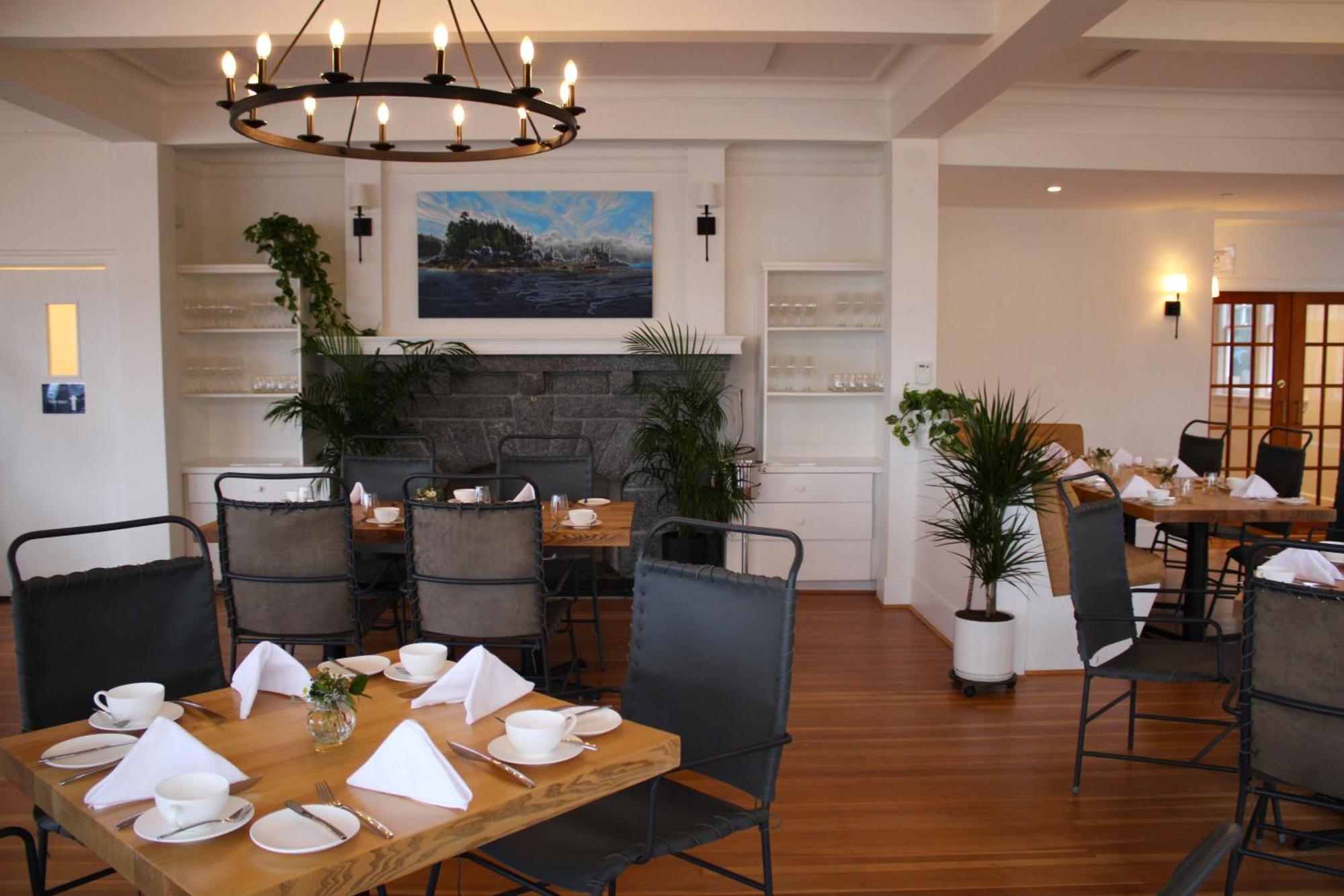 Sooke Harbour House Hotel Bagian luar foto