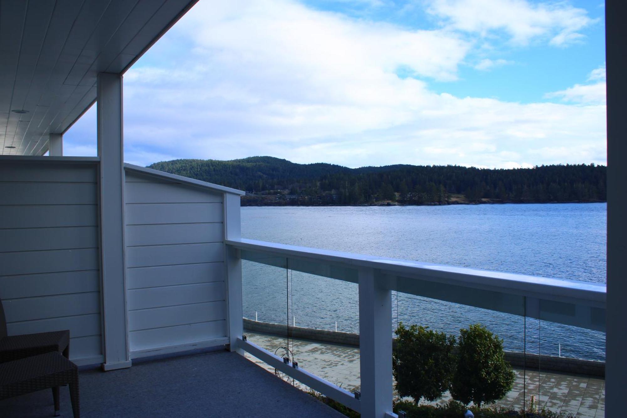 Sooke Harbour House Hotel Bagian luar foto
