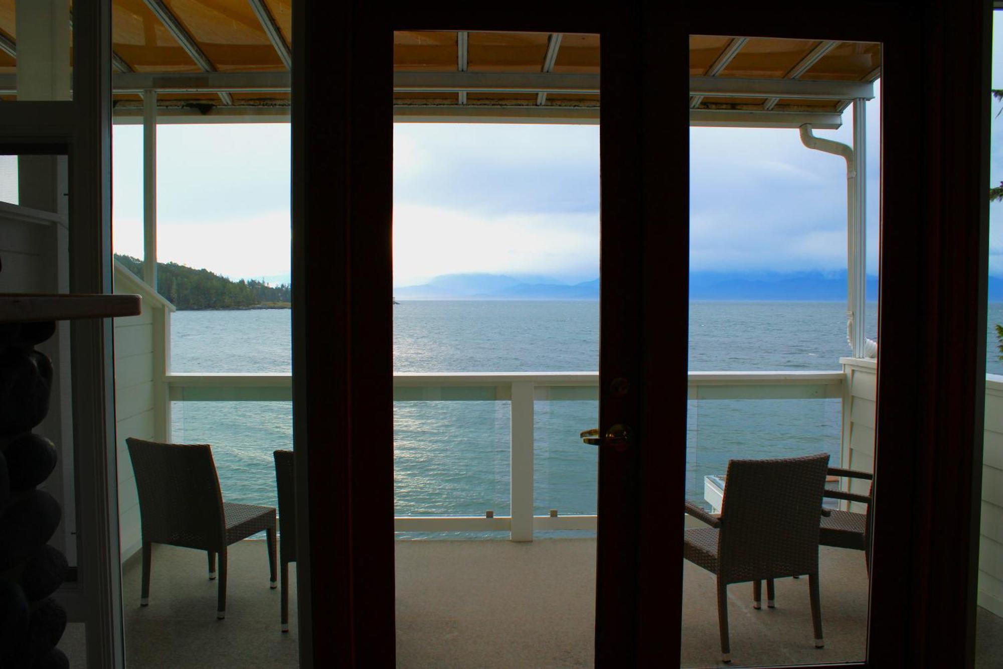 Sooke Harbour House Hotel Bagian luar foto